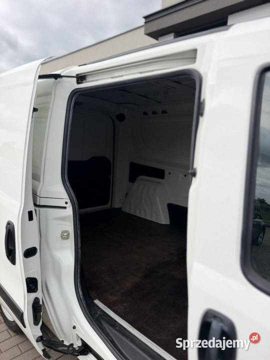 Opel Combo 13CDTI 95 Maxi L2 Vat1 nowy stan podgrzewane fotele Radom sprzedam