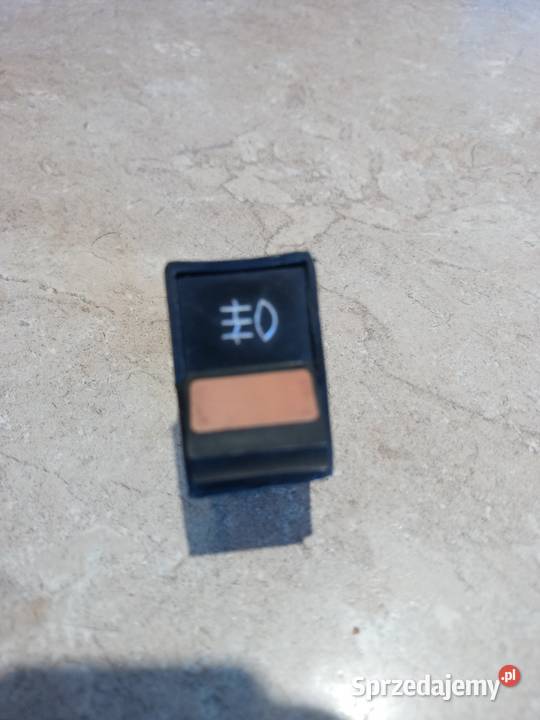 Włącznik świateł przeciwmgielnych Fiat 126p 125p Piszczac