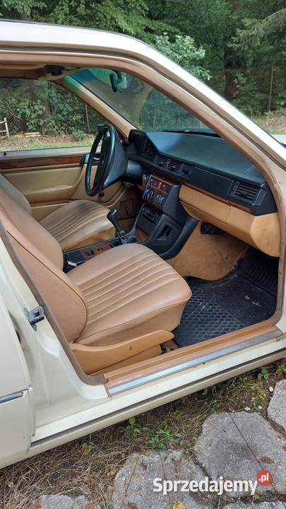 MercedesBenz 200D 1991 Klasyk w świetnym stanie Rąbino