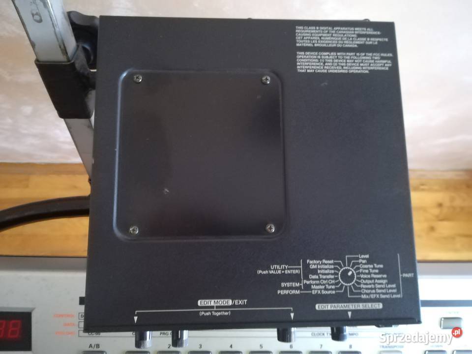 Moduł brzmieniowy Roland JV1010 Pozostałe Tarnów