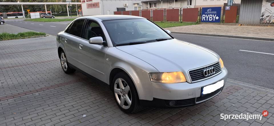 Audi A4 2002r 24 LPG sedan Zadbana