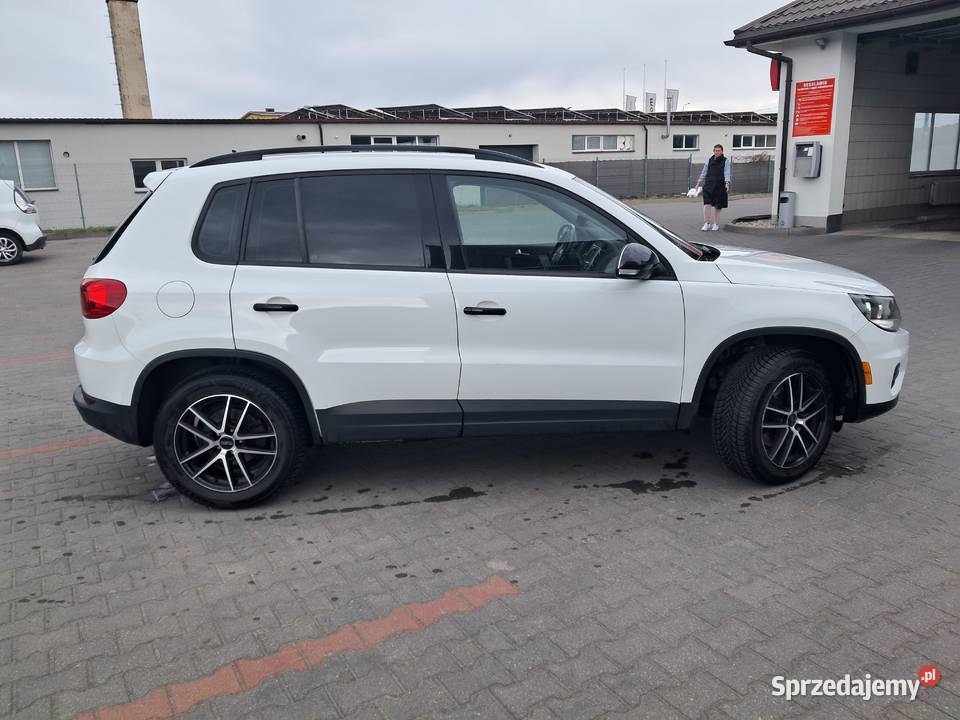 VW TIGUAN 2016 211 BENZYNALPG nieuszkodzony podlaskie Stoczki