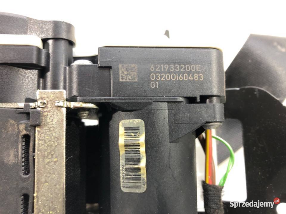 PAS BEZPIECZEŃSTWA PRZÓD PRAWY MERCEDES S212