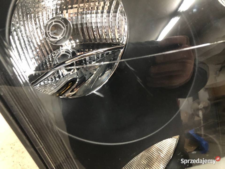 VW Crafter 2E I 20052013 przed liftem Reflektor świętokrzyskie