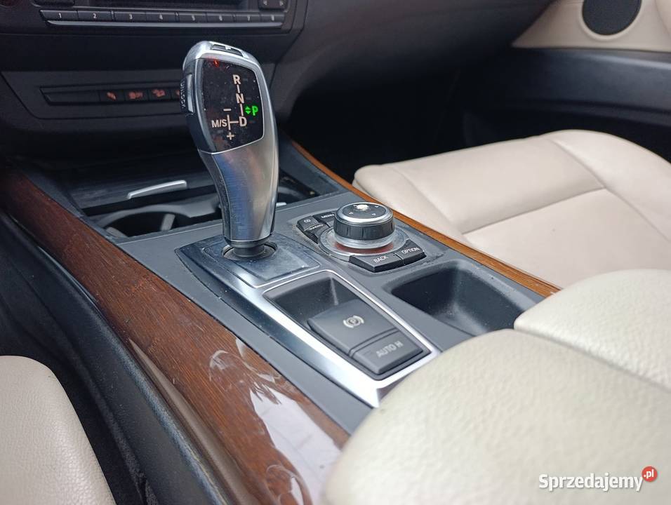 Salon PolskaBezwypadkowy xDrive40d 306 Warszawa