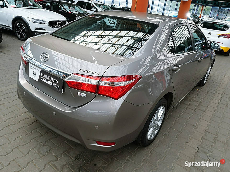 Toyota Corolla 16i 132 NaviKameraSAM PARKUJE lakier metallic Mysłowice