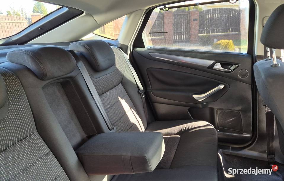 Ford Mondeo MK4 203 automat benzyna czarny Jasło