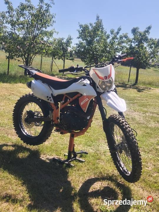 Sprzedam Crossa defender 250 stan świeży remont Biała Podlaska