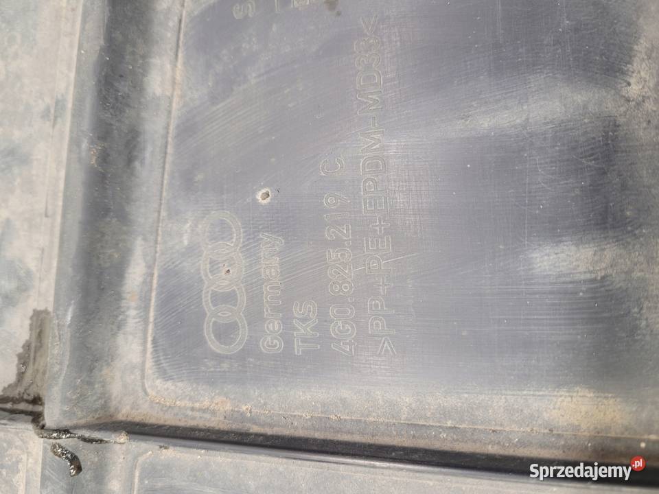 OSŁONA PODWOZIA LEWA AUDI A6 C7 4G0825219C Pozostałe Przystajń