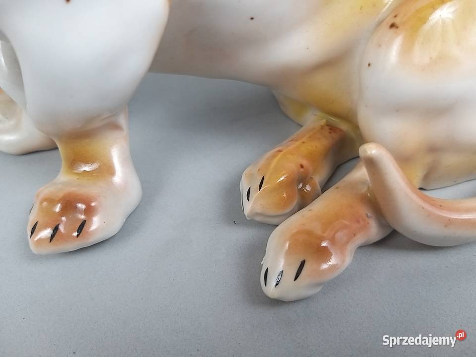Jamnik siedzący duża figurka 20155 Steatyt Bronisze