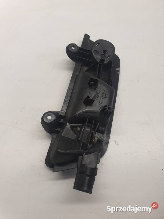 KLAMKA WEWNĘTRZNA PRAWA AUDI A4 B7 8E1837020 Przystajń