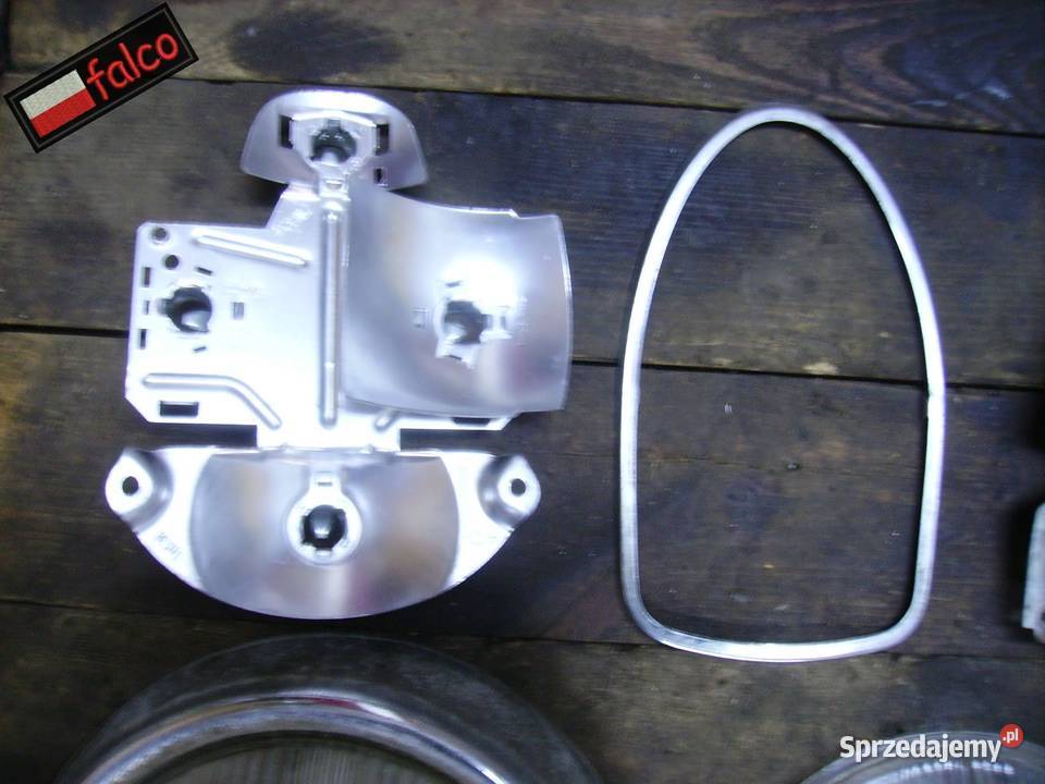 Garbus 1300 1303 T181 klosz lampy podstawa stopa