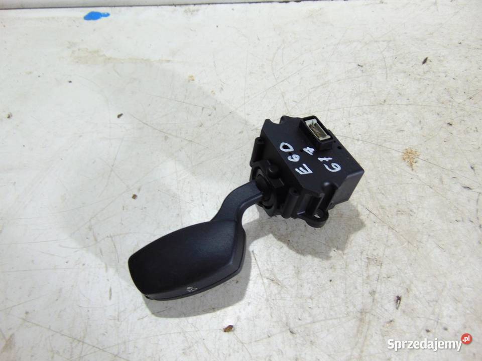 PRZEŁĄCZNIK KIERUNKOWSKAZÓW BMW E60 6951349 osobowe