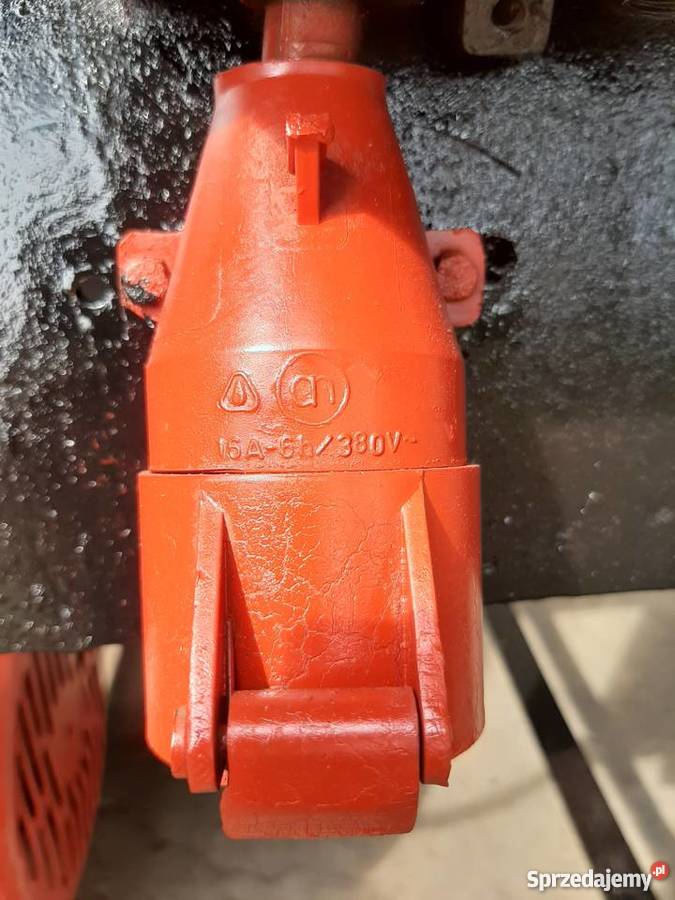 Piła stołowa do drzewa krajżaga Nasiegniewo