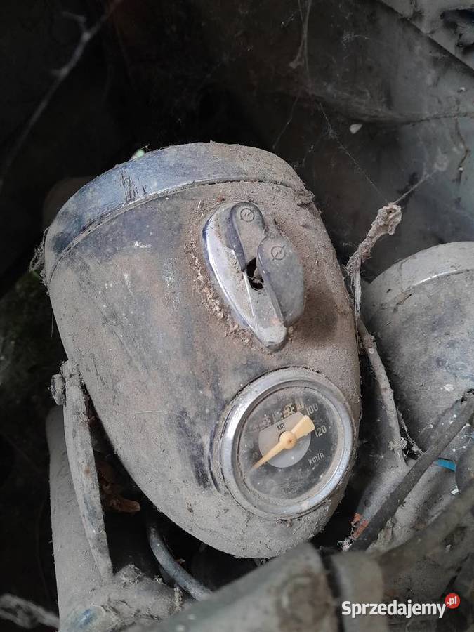 Wsk 125 z 1971 roku z kolekcji prywatnej dolnośląskie Świerzawa