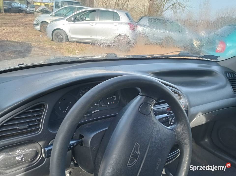 Daewoo Lanos 15 63 kW 1999 r dawca części Szklarka Myślniewska