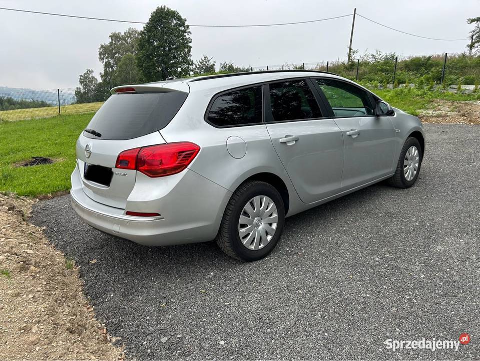 Opel Astra J LIFT 16 CDTI ECOFLEX 110 Astra Ustroń