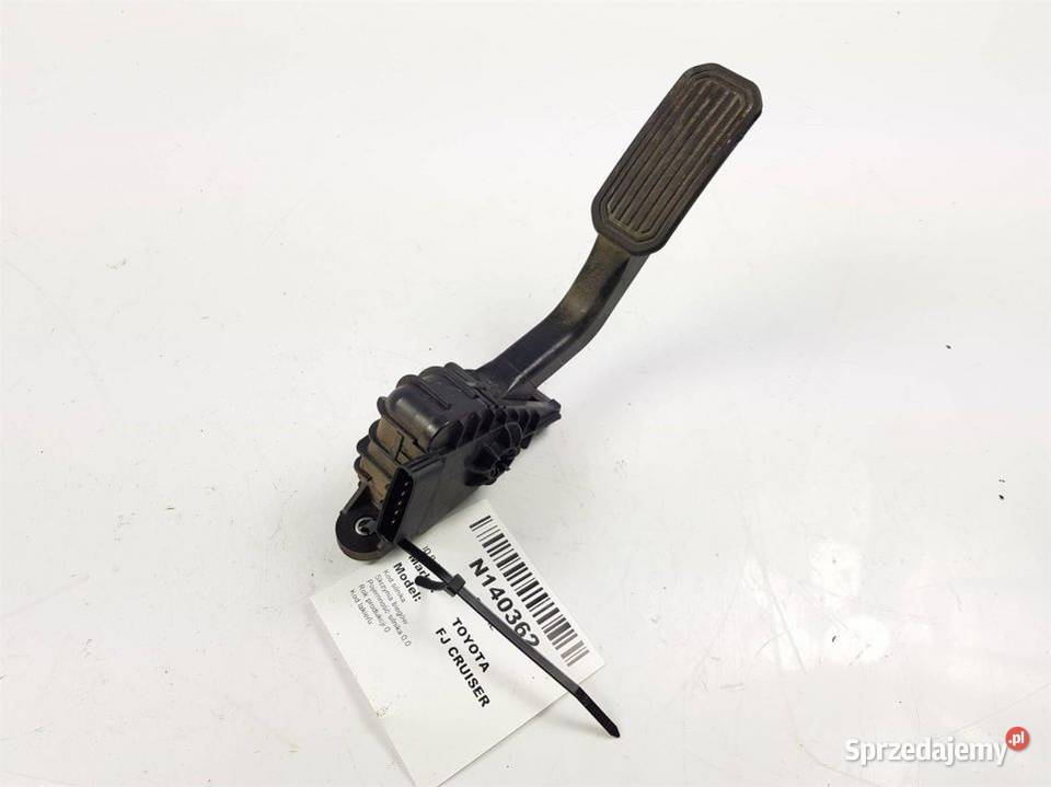 PEDAŁ FJ CRUISER 7812035460 osobowe Części samochodowe Lipno