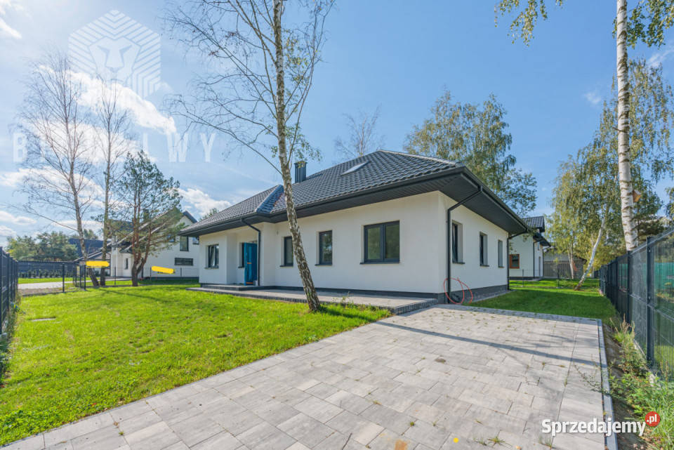 Dom wolnostojący 15401m Łoś utwardzona