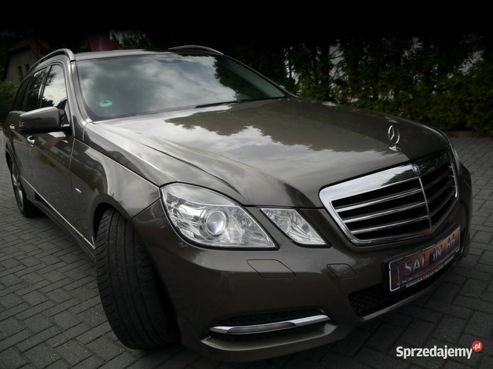 Mercedes E 200 18b Avantgarde Stan idealny automatyczna Częstochowa