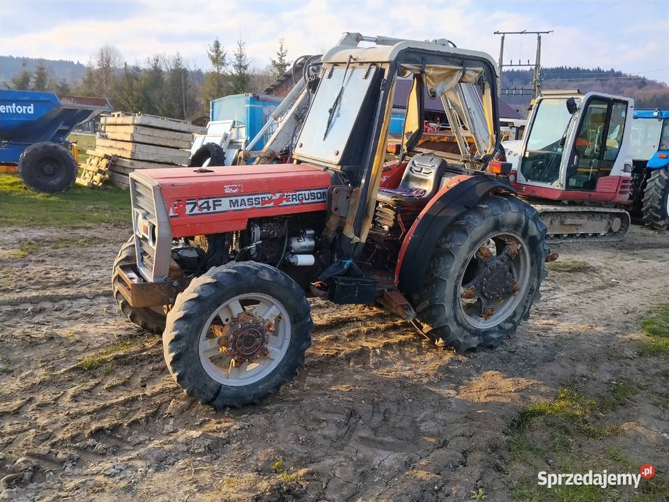 ciagnik 4x4 sadowniczy massey ferguson 374F Sucha Beskidzka