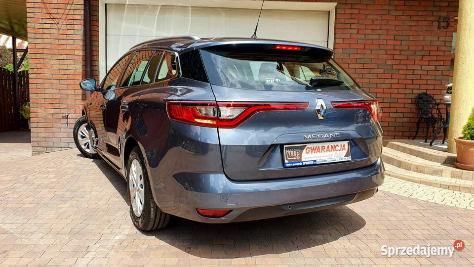 Renault Megane 13TCe Bussines GT Salon 1332cm3