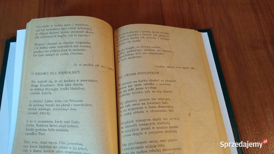 Pieśni cztery księgi ód i pieśń sekularna Horacy Gdańsk