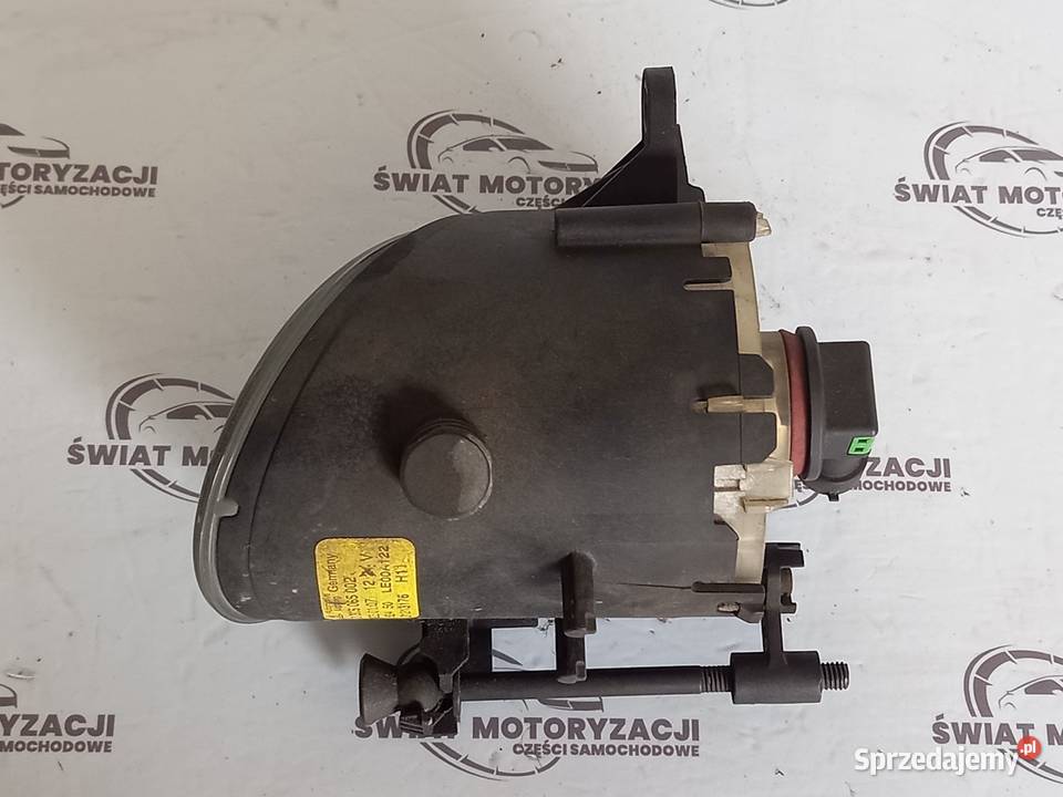 VOLVO C30 07r halogen prawy 31213176 prawe Kielce sprzedam