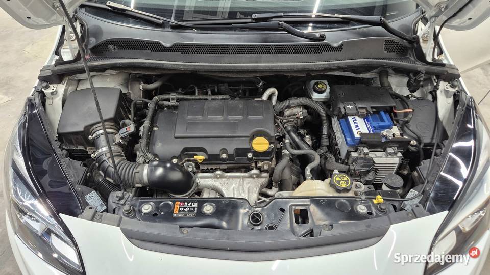 Opel Corsa GSI 14T Recaro 2018 150KM Malbork