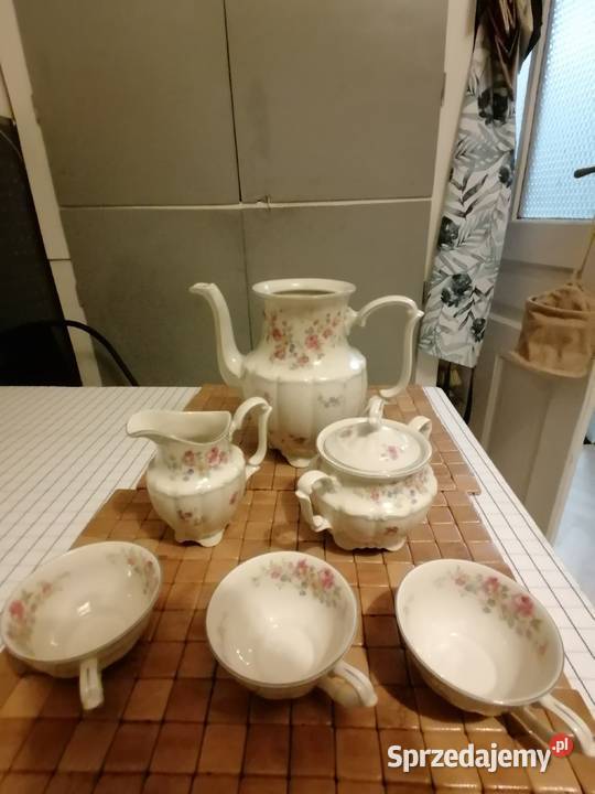 Zestaw porcelany z lat 2030 firmy C T Tielsch Kraków