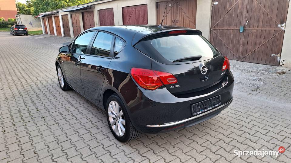 Opel Astra 14 Active 5 Drzwi Super Stan poduszka powietrzna Astra Zamość