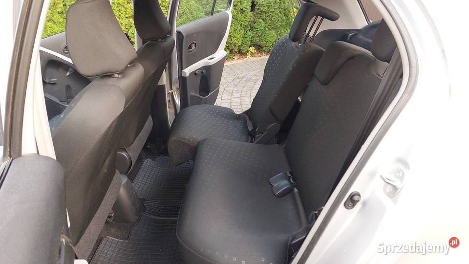 Toyota Yaris 10 benzyna 2007 manualna