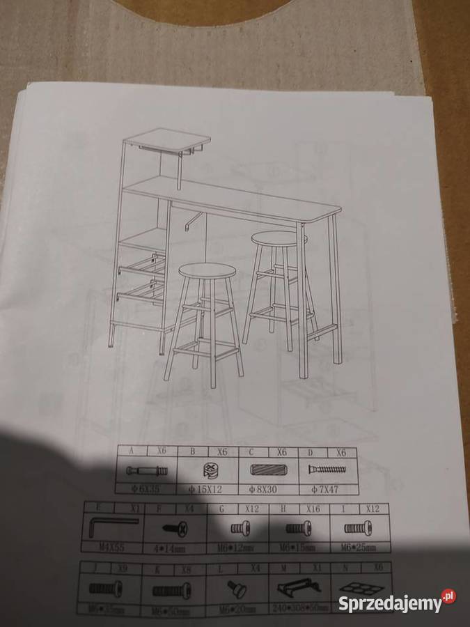 Zestaw Stół kuchenny 2 stołki barowe Chorzów