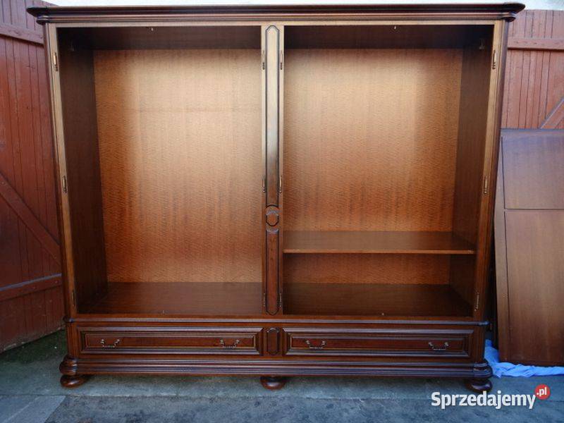 Ładna dębowa szafa jednodrzwiowameble Ślesin