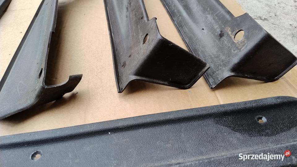 Listwy progowe Fiat 132 Wyposażenie wnętrza Radom
