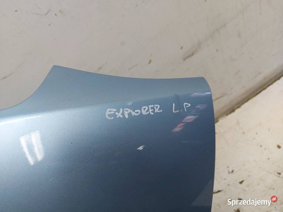 Ford Explorer VII R2KB BŁOTNIK LEWY PRZÓD