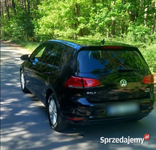 Volkswagen golf 7 uszkodzony Skoki