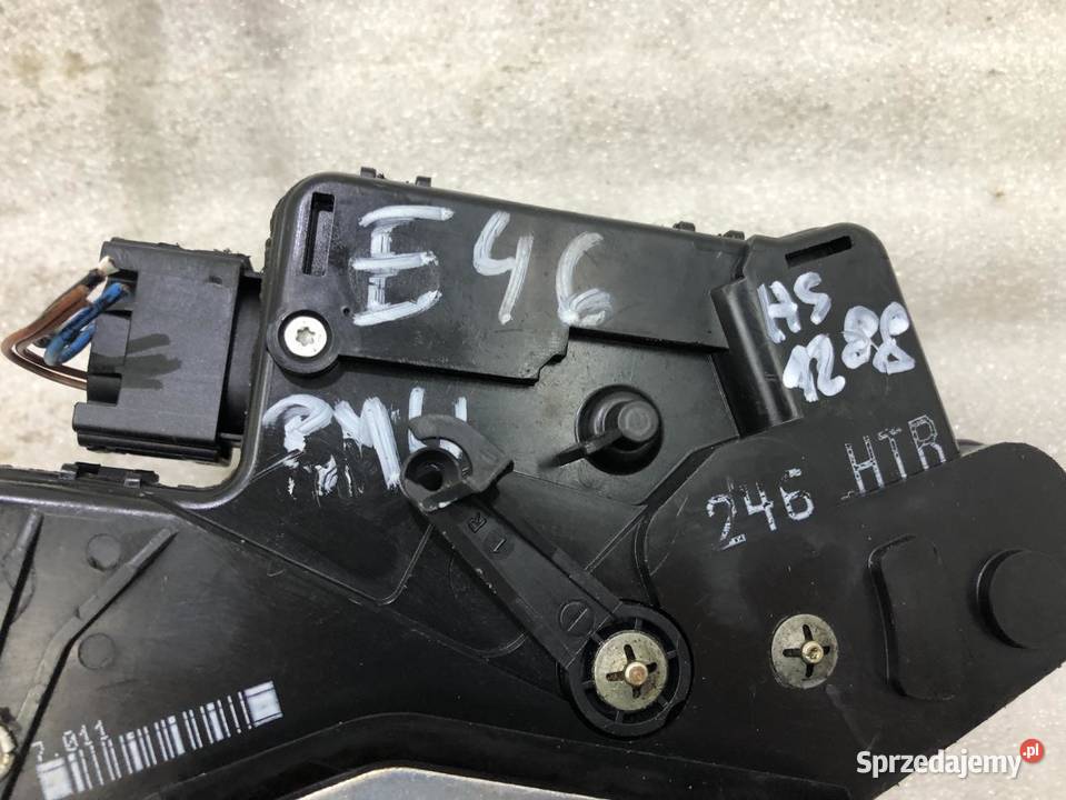 ZAMEK DRZWI PRAWY PRZÓD BMW SERIA 3 E46 9805 sprzedam