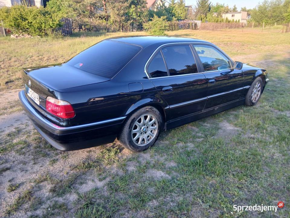 sprzedam BMW 740i 95r BG Rok produkcji 1995 Puławy
