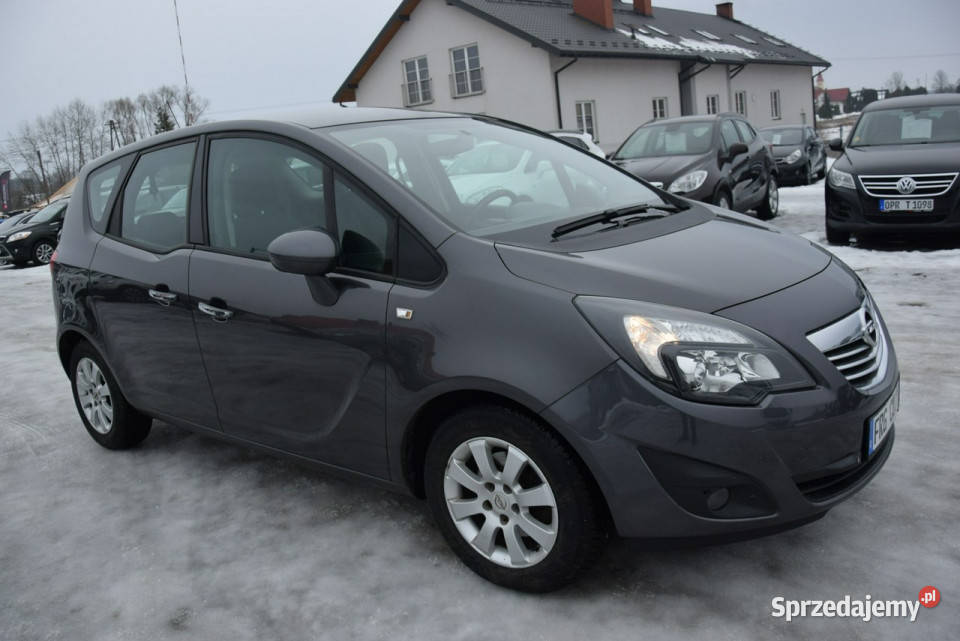 Opel Meriva 14TB 126 Klima Grzane Fotele lakier metallic Majdan Sieniawski sprzedam