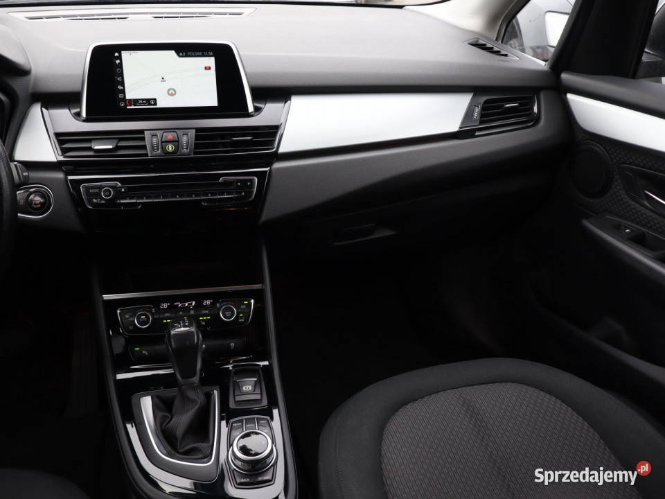 BMW 2 Active Tourer 218d Active Tourer klimatyzacja Bielany Wrocławskie