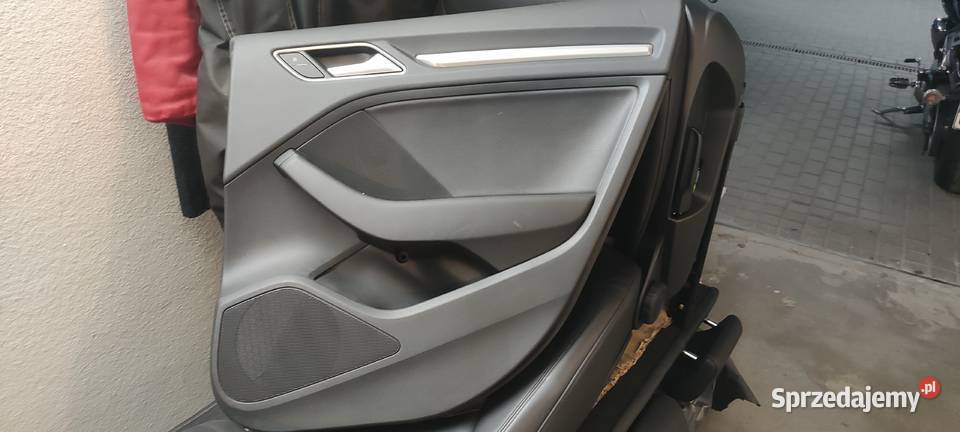 Audi A3 8v kompletne boczki Drzwi Lublin