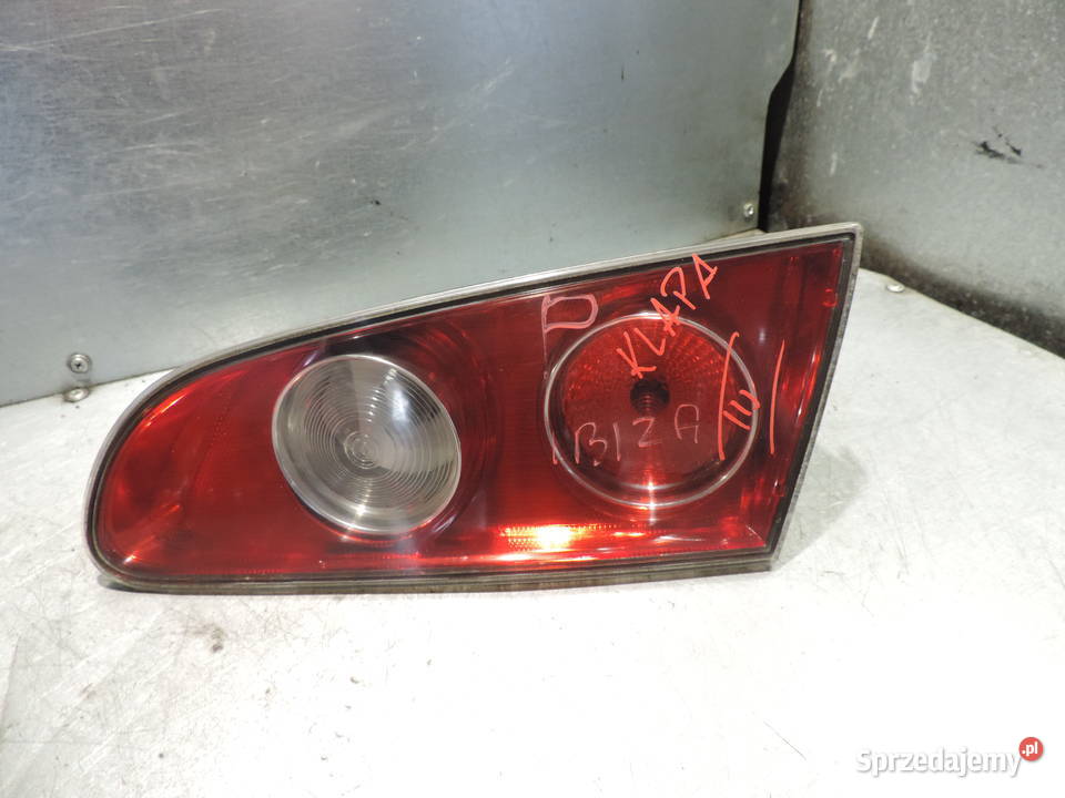 SEAT IBIZA III LAMPA PRAWA TYLNA W KLAPE Nowy Sącz