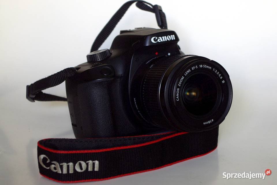 Canon eos 4000D z obiektywem i torbą na aparat sprzedam