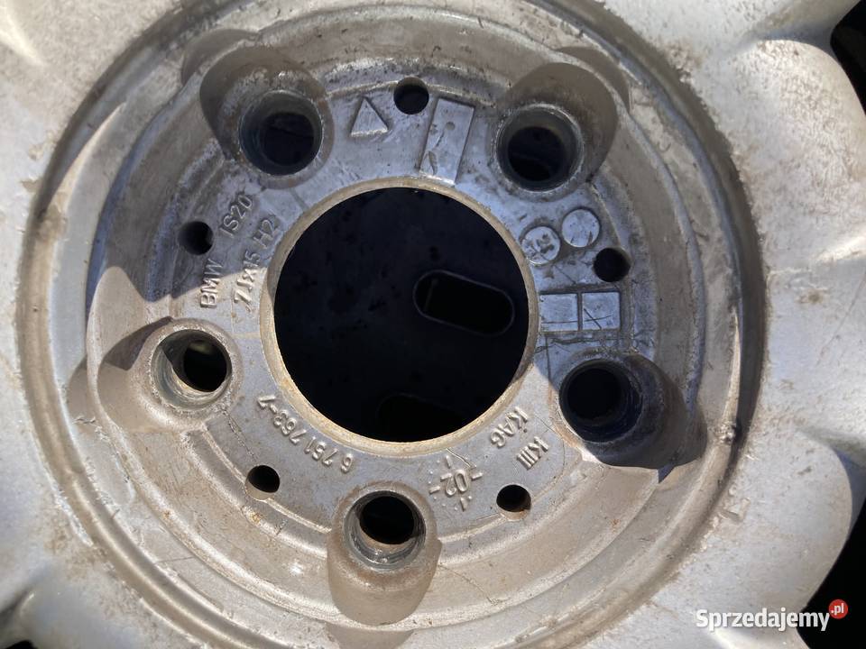 Felgi Aluminiowe do BMW 205X65X15 Oponami sprzedam