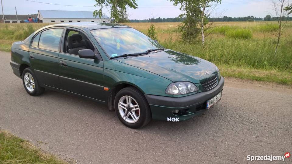 Toyota Avensis I T22 16 16v 2000r nieuszkodzony