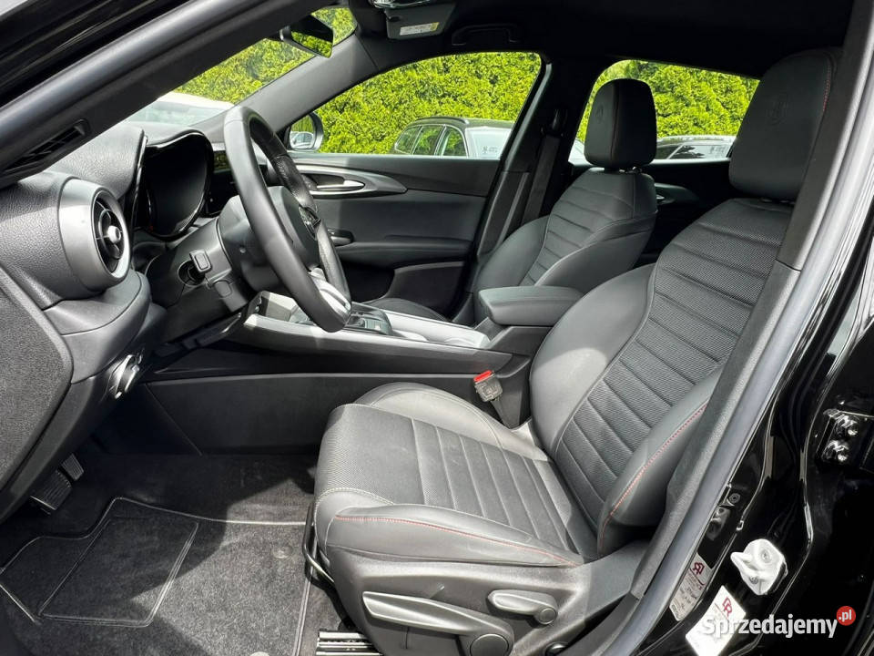 Alfa Romeo Tonale 15 T4 GSE mHEV Sprint DCT 1469cm3 Baranowo