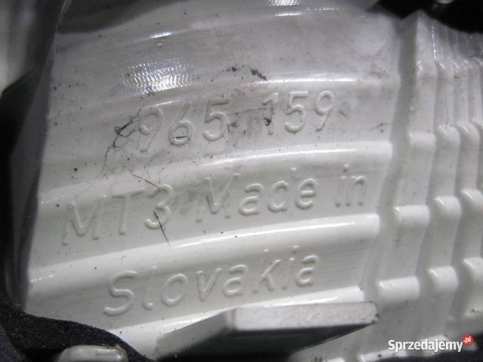 AUDI A4 B7 07r lampa lewa tył w klapę 8E5945093A