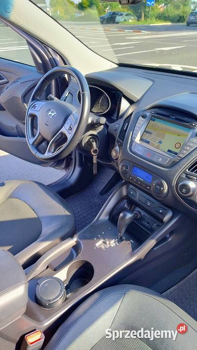 Hyundai ix35 20 benzyna 6bautomat navi kamera ABS Żary sprzedam