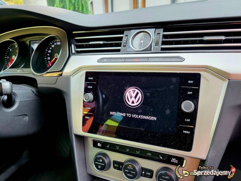 Volkswagen Passat B8 20 VW TDI 2019 ACC LED Rok produkcji 2019 Passat